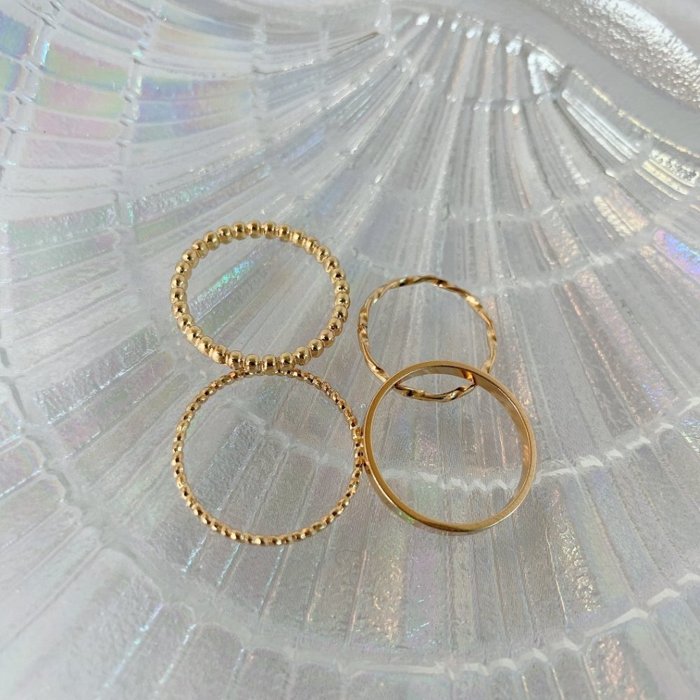 4pcs Gold Stacking Rings - Picture 8 of 9